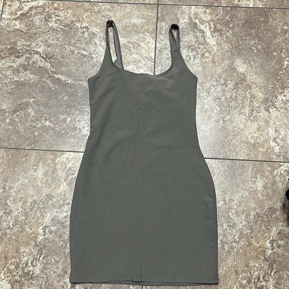Alosoft Head Start Dress in Olive Tree Sz S - Picture 4 of 6